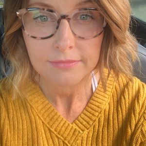 Meet your Posher, Wendy